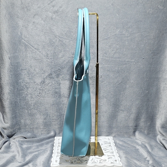 MELLOW WORLD | PETA APPROVED VEGAN LEATHER ALLURE TULIP TOTE BAG - Picture 3 of 16